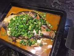 碧绿青椒芒果鱼-夯鱼烤鱼·尔滨地标美食(保健路店)