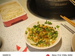 -钢管厂五区小郡肝串串香(蜀都万达店)