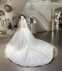 -艾米丽婚纱礼服