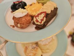 -The Diamond Jubilee Tea Salon at Fortnum & Mason