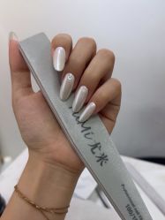 -尤米一站式美甲美睫