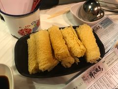 -鲜入围煮花胶鸡海鲜火锅