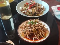 -川流不息·地道川菜·小龙虾(新松江路店)
