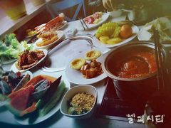 -一号桥涮烤欢乐餐吧(米东印象店)