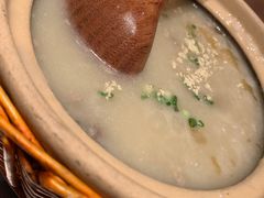 生滚牛肉粥-潮界(虹桥新天地店)