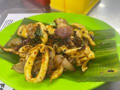 叁巴酱炒鱿鱼-明记烧鱼美味店