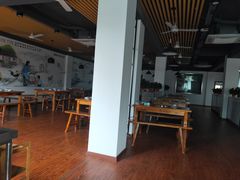 大堂-皖北巫氏三胖地锅鸡(正大店)