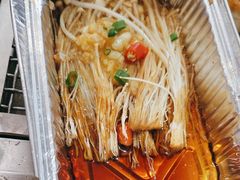 -蚝英雄·鲜蚝自助专门店(小营直营店)