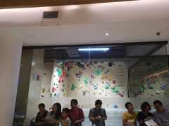 -ROCKPLUS攀岩馆(环宇城店)
