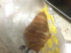 芋头牛角-味多美蛋糕(苏州街地铁店)
