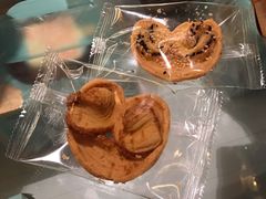 蝴蝶酥-莎琳娜食品有限公司·蛋糕店