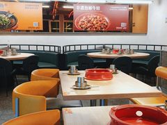 大堂-令狐冲烤鱼·烧菜馆(达明店)