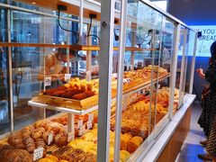 -焙丽拾光(麦凯乐直营店)