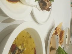 能喝汤的酸菜鱼-一家人(凯旋路店)