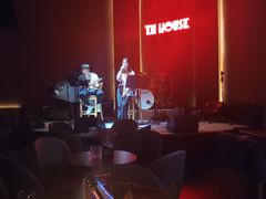 -TZ House音乐现场(来福士中心店)