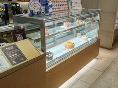 -格瑞思动物奶油生日蛋糕(圆融店)