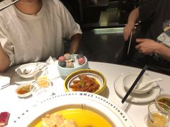 鲜丸组合-领鲜天下·焗海鲜·花胶鸡(天目里店)