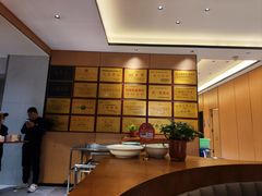 -梅利汴京烤鸭•开封豫菜地标店(东司门店)