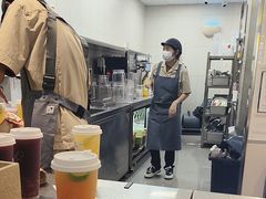 -喜茶(上海淮海中路渔阳里店)