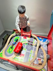 -MINI MARS KIDS CLUB亲子家庭中心(长宁天山店)