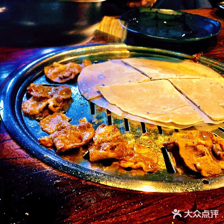 焱火烤肉 肥肠满意～