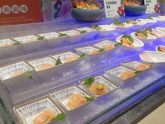 自助取餐区-亚马逊环球美食百汇(新城吾悦广场店)