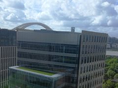 -东浩兰生上海世博展览馆