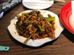 -喝丢一只鞋辣炒海鲜小烧烤(三八广场店)