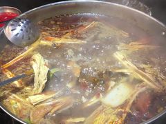 -红顶老汉烧鸡公羊蝎子火锅(学士街店)