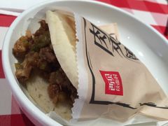 肉夹馍-西贝莜面村(上海百联西郊店)