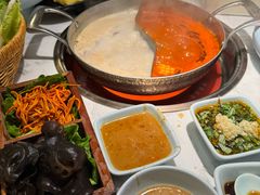 -捞神煲汤火锅(湖滨商业街店)