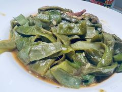 -关东小磨东北菜(漕河泾印象城店)