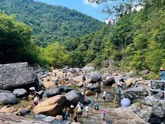 -石台牯牛降景区