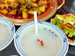 -牛一嘴·兰州牛肉面·大盘鸡(财富中心店)