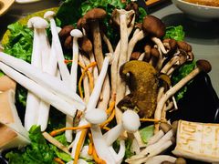 -享月汤皇·海鲜小火锅·聚会(曲江创意谷店)