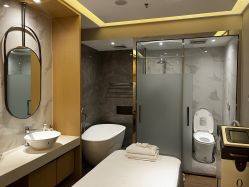 -香港倾城国际·美容美体中心