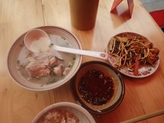 -老方桌烂蹄花川菜馆(九龙坡店)