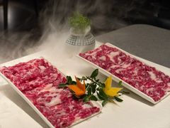 L5手作雪花牛肉-左庭右院鲜牛肉火锅黑金店(陆家嘴中心店)