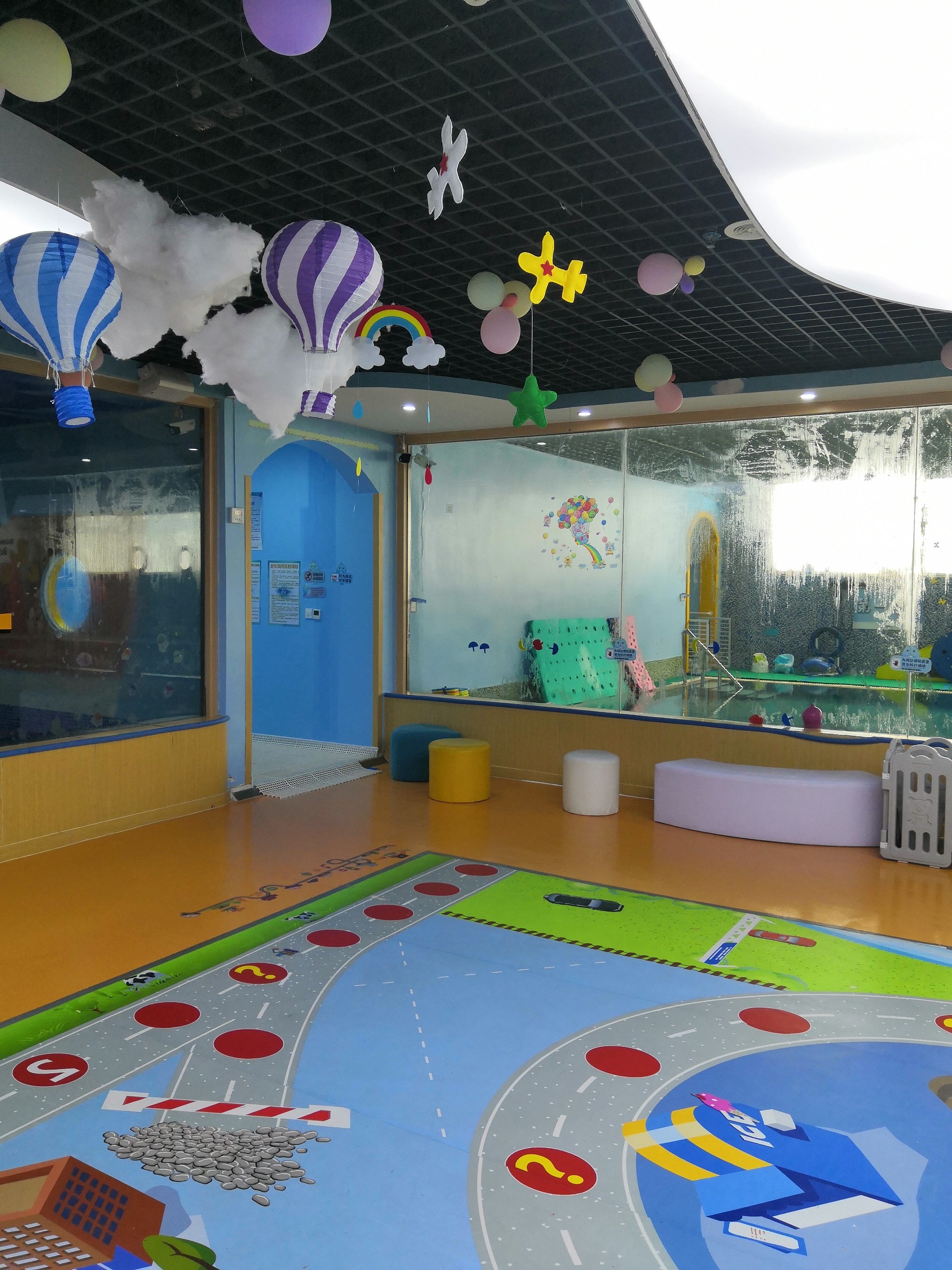 一直在蓝鲸宝宝游泳,开了4年了,很成熟的