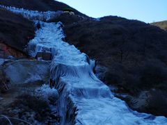 -大平台龙居瀑布旅游区