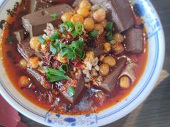 -肖四女乐山跷脚牛肉(南汇大学城生活广场店)