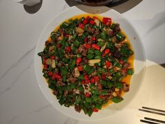 金丝乳鸽-琬苑鸽庄·川粤融合菜(解放碑总店)