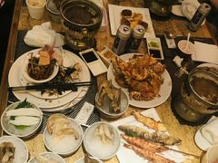 -雍和会海鲜姿造自助(湖东路店)