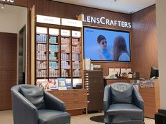 -LensCrafters亮视点(东方新天地店)