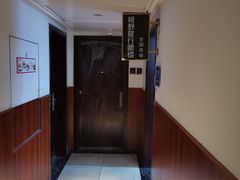 -视野联行眼镜•蔡司•依视路(温江店)