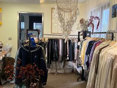 -宝库女装店(绿地缤纷广场店)