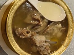 -汗腾格里·风味餐厅(新疆驻京办店)