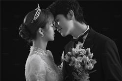 -易摄影婚纱摄影工作室