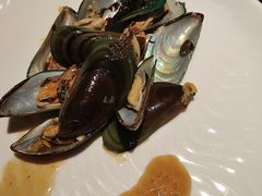 -涨巢·潮玩水疗局