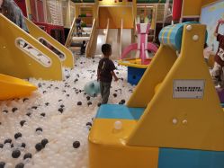 -泛尼尼儿童乐园(文化广场店)